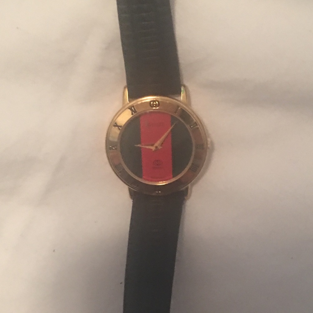Gucci Vintage Ladies Watch. - Picture 2 of 8
